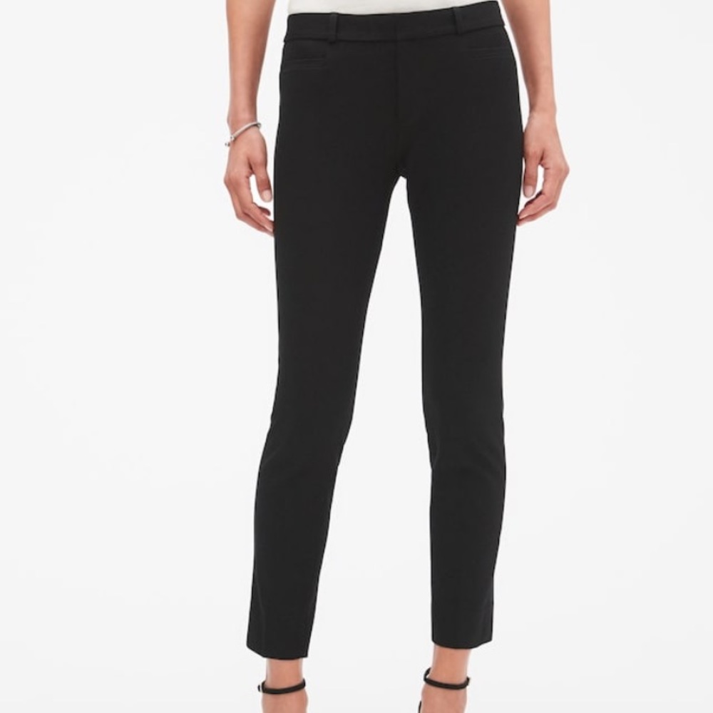 Banana Republic Black pants- Petite